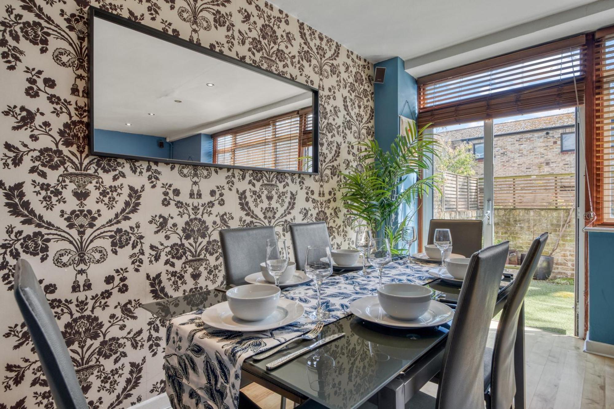 Lovely 3-Bed Clapham Common London Ngoại thất bức ảnh
